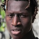 Welket Bungué als Contra Almirante Lars