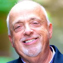 Steve Cochran als Reporter #1