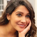 Anuja Joshi als Leela Devi
