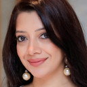 Sachini Ayendra als Queen