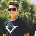 Jacob Vu als SWAT Team Leader