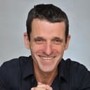 Moshe Ferster als The Assistant