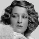 Betty Stockfeld als Maisie