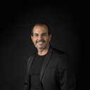 Sergio Zamora als Self - Narrator (voice)