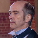 Christoph Gottschalch als Dr. Fabian Papke