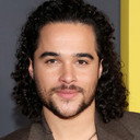 Jalen Thomas Brooks als John Tucker