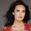 Emily Green als Louise
