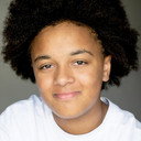 Nykiya Adams als Bailey
