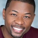 Malachi Durant als Officer Grant