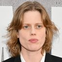 Kelly McCormack als Station Accountant