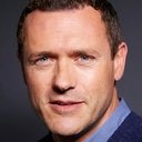 Jason O'Mara als Dr. Collin Meade