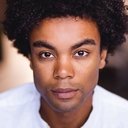 Alexander Nunez als Taylor