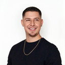 Anthony Zuniga als Javier