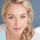 Sammi Barber als Apsara