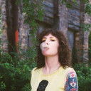 Allison Egan als Cassidy