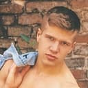 Daniel Valent als Bar Patron