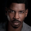 Derek Reginald als Man