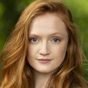 Elaine O'Dwyer als Mary Quince