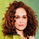 Margaréta Szabó als Doctor Mistry