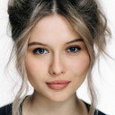 Полина Шенаева als Zhenya