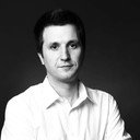 Andi Moisescu als Self - Judge