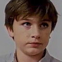 Jake Houston als Younger Brother