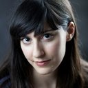 Danielle Jadelyn als Sarah Pullman