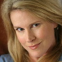 Nan McNamara als Betty Ross (voice)