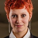 Femke Vanhove als Charlotte De Jong