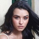 Talita Younan als Selena Chicote