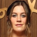 Laura Dreyfuss als IVF Technician