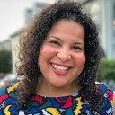 Rayanne Gonzales als Chorus