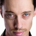 Kevin T. Collins als John in Apartment