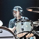 Jeff Campitelli als Drums