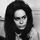 Laura Figueroa als Desiree