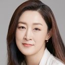 김선화 als Se-yeon's Boarding House Friend