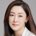 Kim Sun-hoa als divorce mediation committee