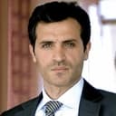 Salvatore Lazzaro als Monsignor Domenico