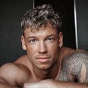 Ben Mitkus als Self (archive footage)