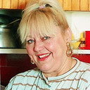 Zsuzsa Csala als Baccara member