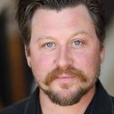 Preston Flagg als Riggs