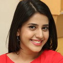 Simran Pareenja als Meera