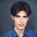 Aidan Levinson als Billy / Date Nine