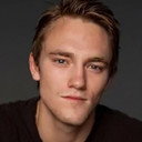 Max Carpenter als Dawson
