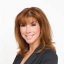 Chantal Lacroix als Herself - Host