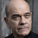 Robert Picardo als Dr. Robinson (Past Cure Segment)