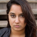 Mohini Sane als Hipster Bar Patron