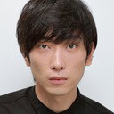 佐々木陽平 als Pachinko Parlor Employee