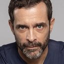 Κωνσταντίνος Μαρκουλάκης als Dimitris