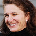 Linda Hassani, Director